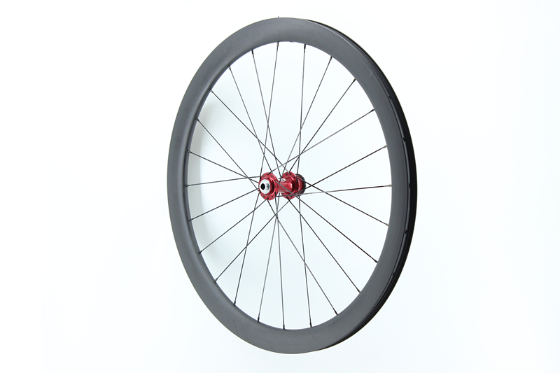 Dic brake carbon wheelset