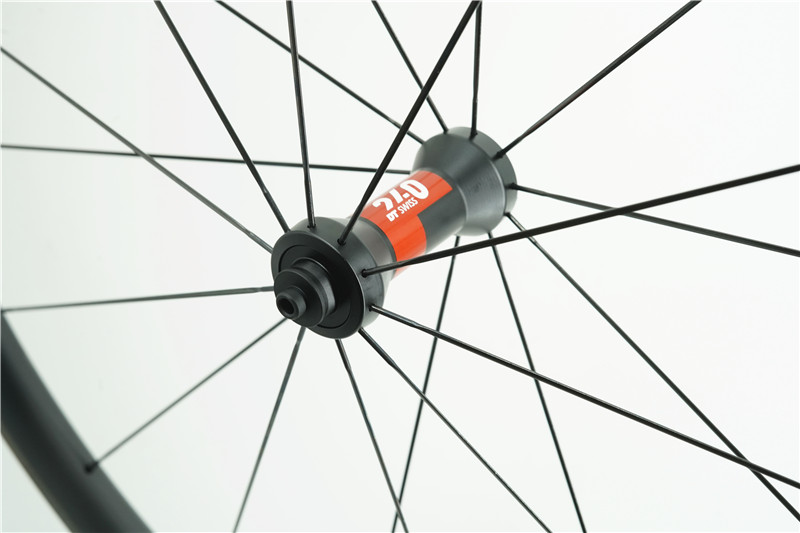 700C Carbon Fiber wheelset with rim brake